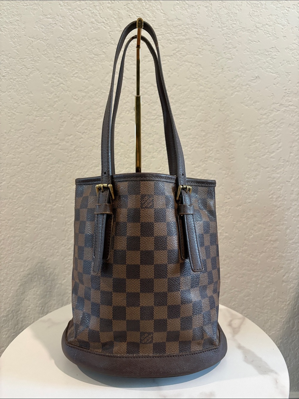 Classic Checkered Brown Bucket Tote - Brown
